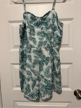 HALARA White with Green Palm Print Romper